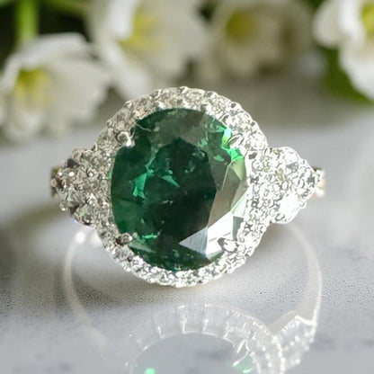 Mon Tresor Green Emerald Radiance Cocktail Ring