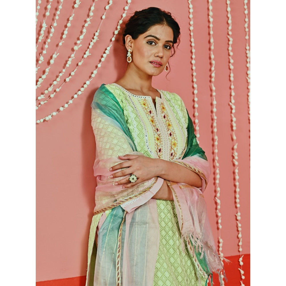 Myaara Green Cotton Kurta And Pant With Self-Embroidery And Organza Dupatta (Set of 3)