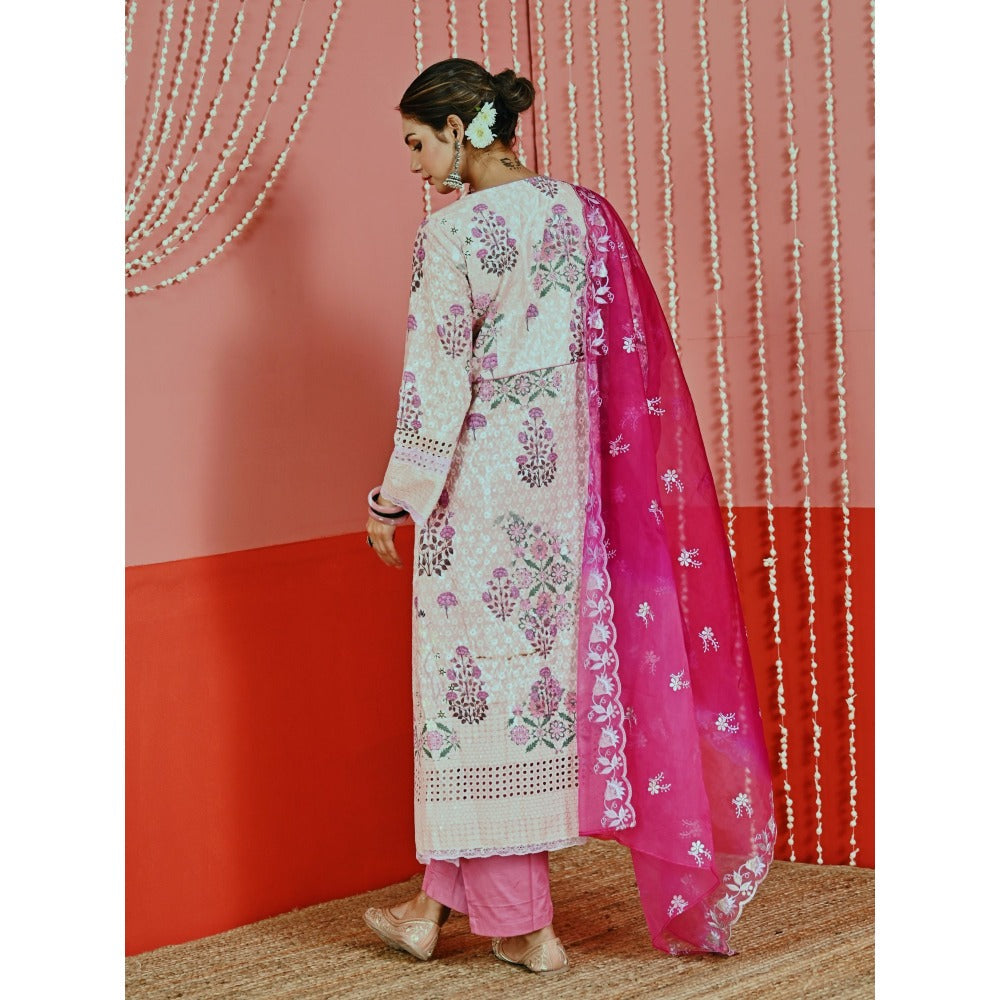 Myaara Pink Printed Self-Embroidered Cotton Kurta And Pant With Organza Dupatta (Set of 3)