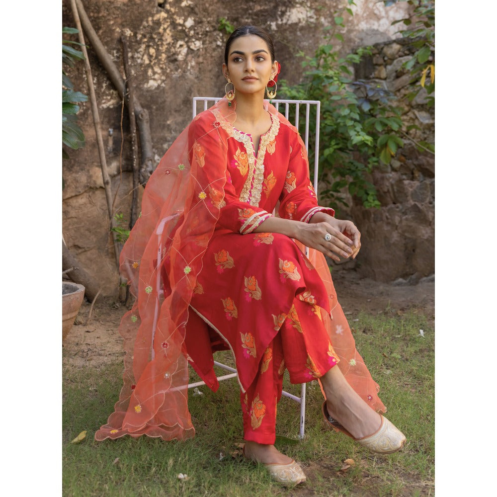 Myaara Red Embroidered Ethnic Straight Kurta with Pant and Dupatta (Set of 3)