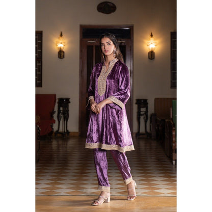 Naseebo Purple Velvet Co-Ord (Set of 2)