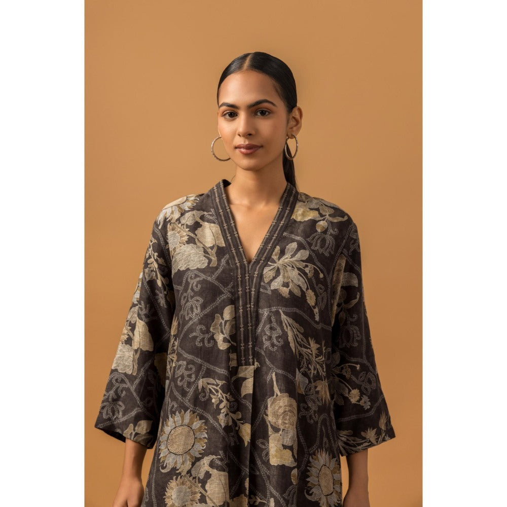 Naseebo Noir Floral Linen Premium Kurta with Pant - Black