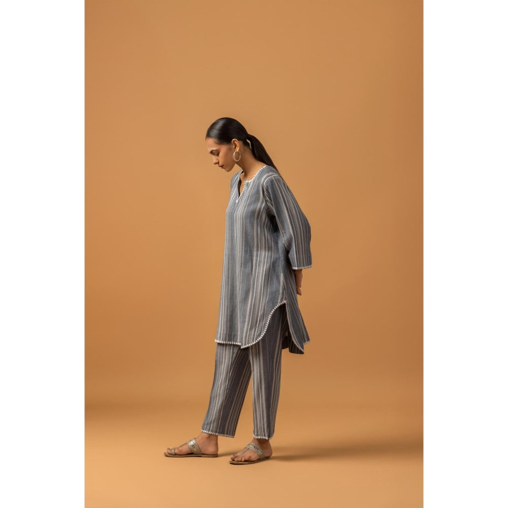 Naseebo Graphite Stripe Linen Premium Kurta with Pant - Grey
