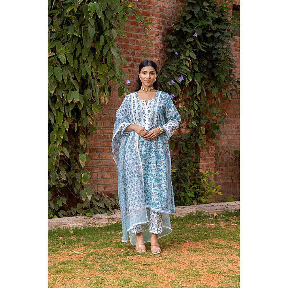 Naseebo Blue Mist Kurta With Pant And Dupatta