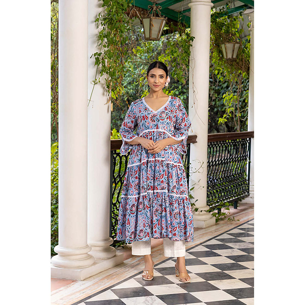Naseebo Blue Petal Kurta With Pant