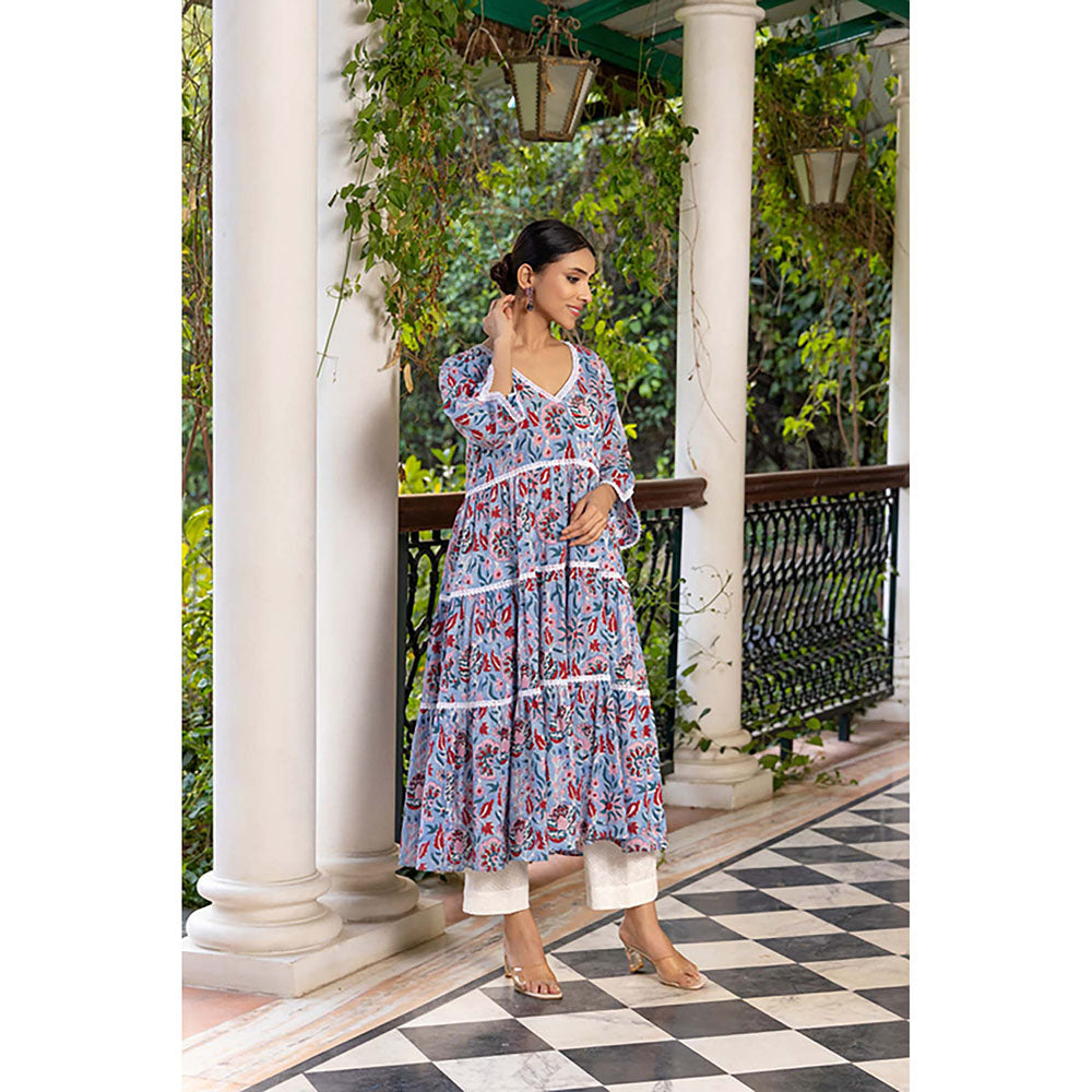 Naseebo Blue Petal Kurta With Pant