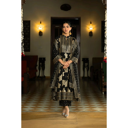 Naseebo Womens Cotton Embroidered Black Anarkali Kurta with Pant and Dupatta