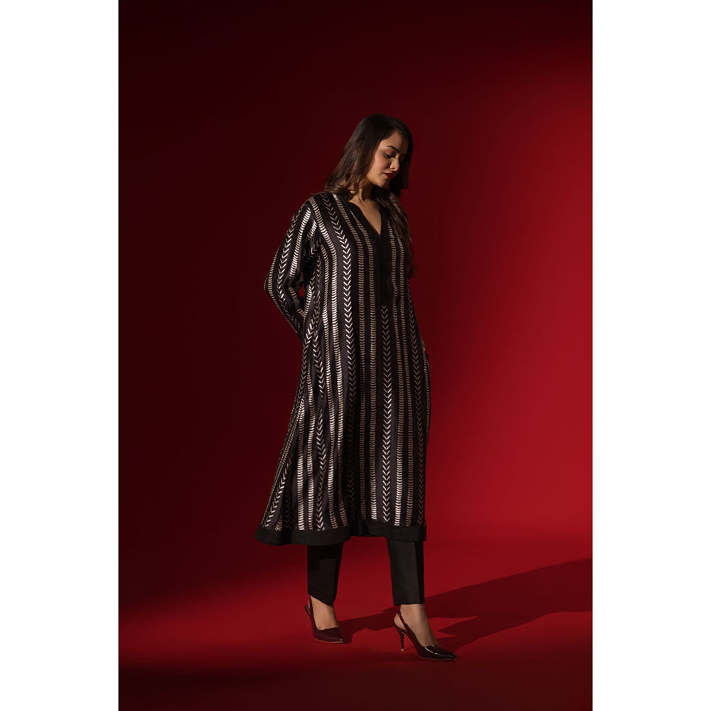Naseebo Linear Rhythm Ebony Black Silk Kurta and Pant
