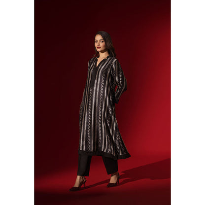 Naseebo Linear Rhythm Ebony Black Silk Kurta and Pant