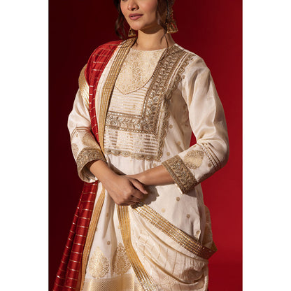 Naseebo Crimson Royale Embroidered Kurta with Pant & Dupatta