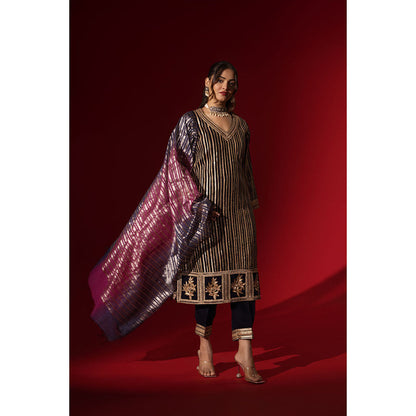 Naseebo Navy Blue Velvet Gota Kurta with Pant & Dupatta