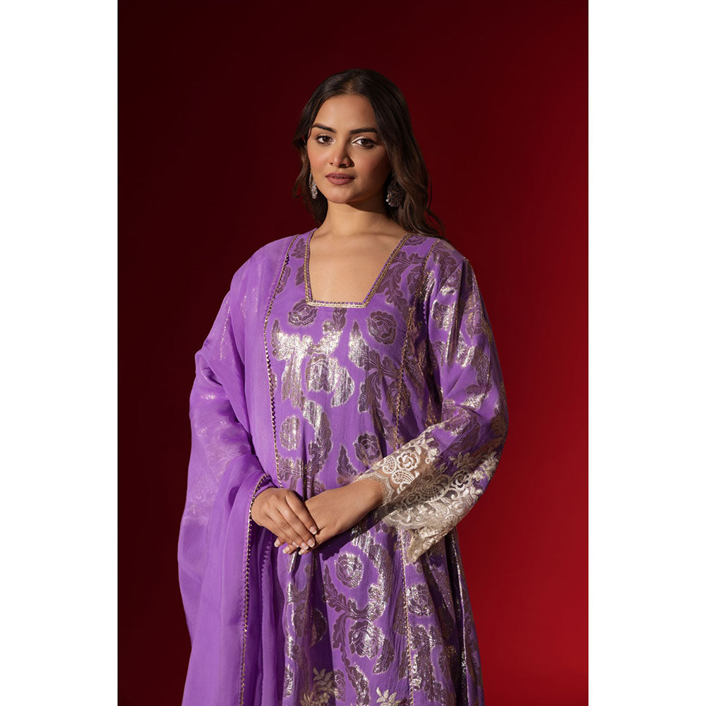Naseebo Ruhaani Purple Shimmer Kurta with Pant & Dupatta