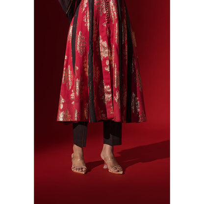 Naseebo Maroon Majesty Shimmer A-Line Kurta with Pant & Dupatta