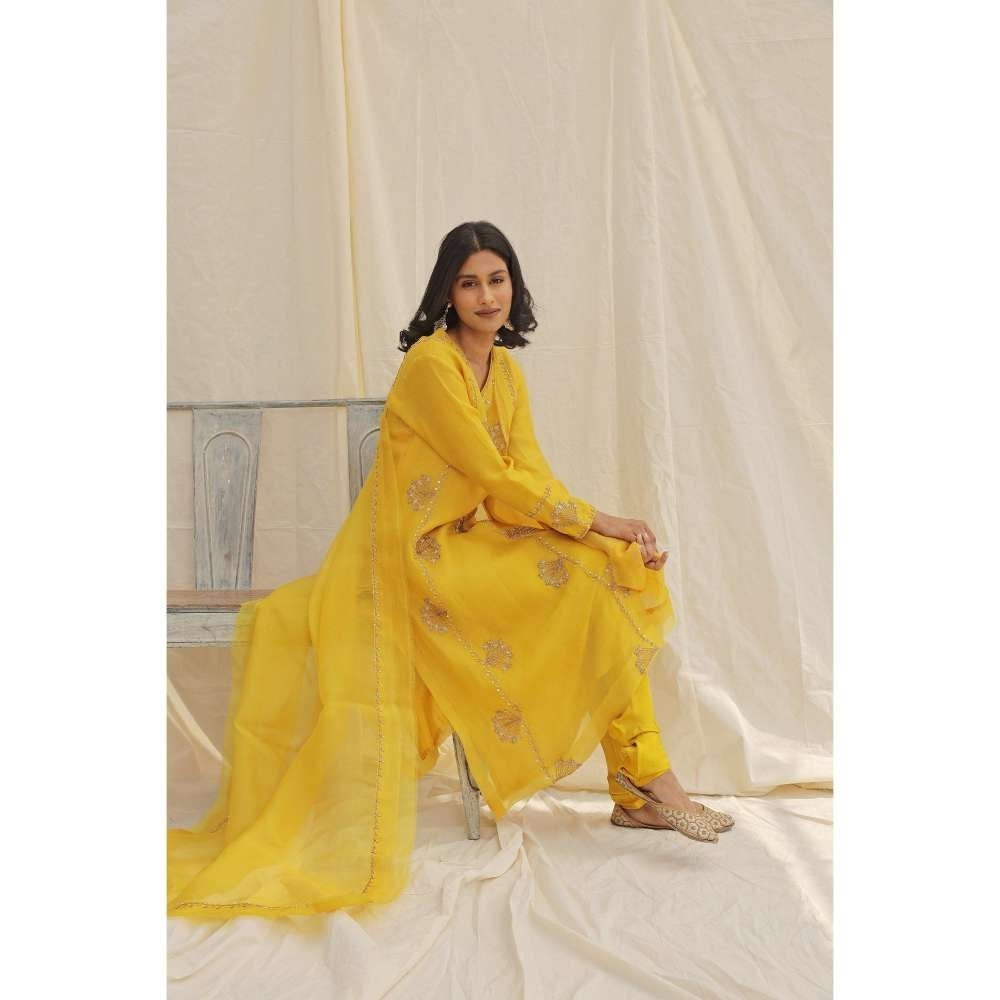 Neelu Sethi Yellow Hand Embroidered Kurta and Churidar with Dupatta (Set of 3)