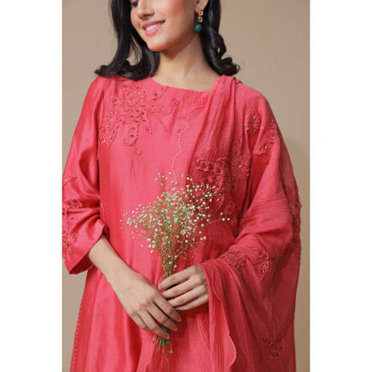 Neelu Sethi Pink Kurta With Satin Pant And Embroidered Dupatta (Set of 3)