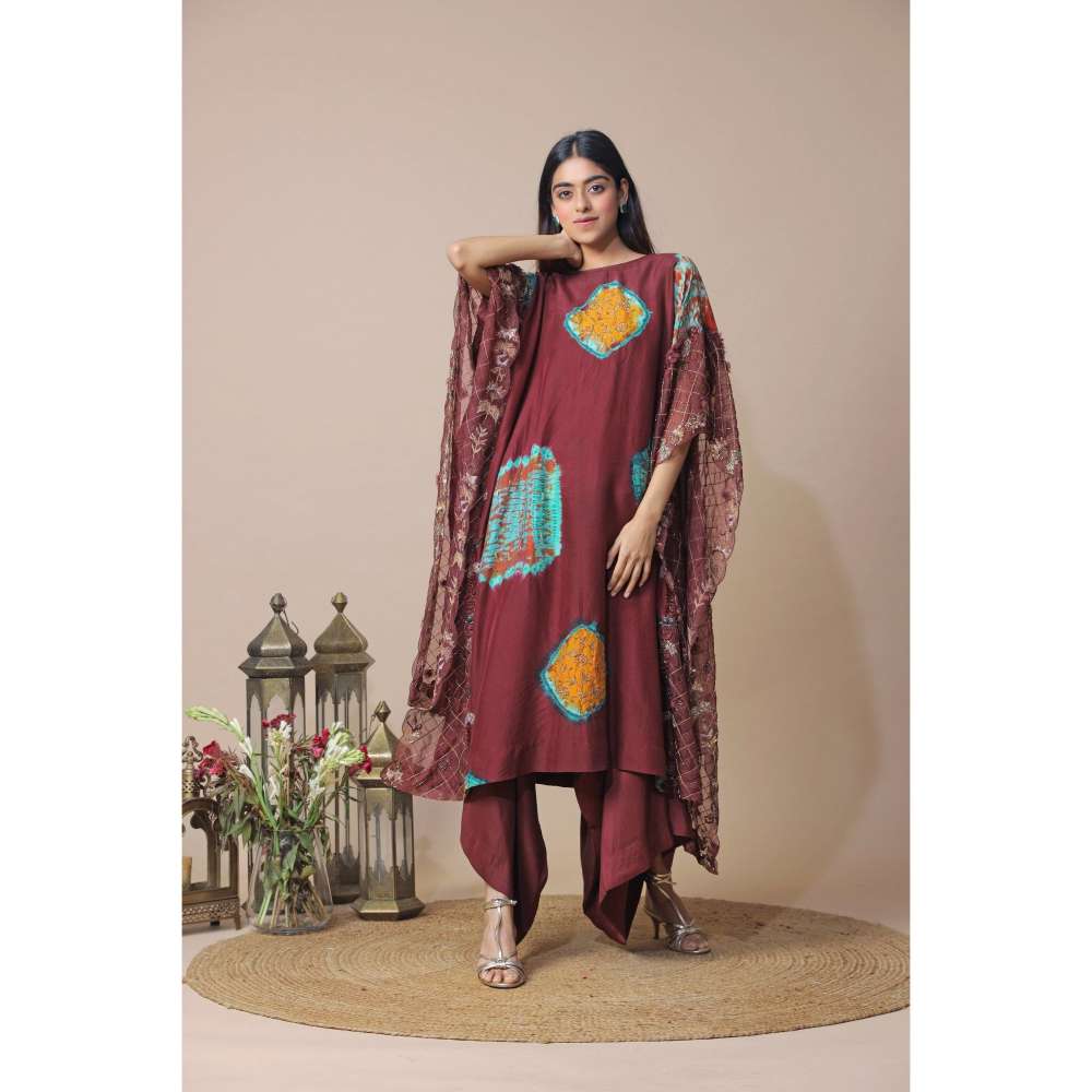 Neelu Sethi Silk Tie Dye Shibori Cape With Drop Crotch Pant And Blouse (Set of 3)