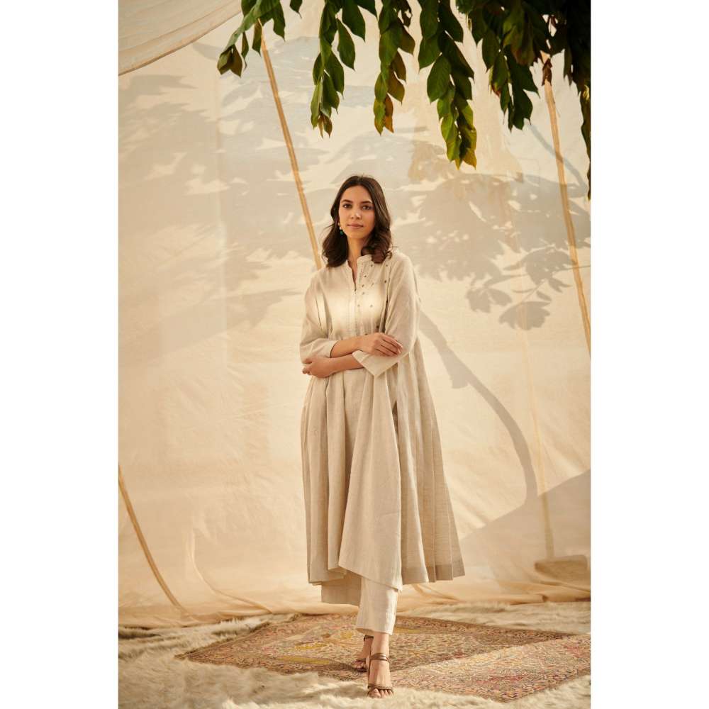 Neelu Sethi Beige Cotton Linen Hand Embroidered Kurta And Pant (Set of 2)