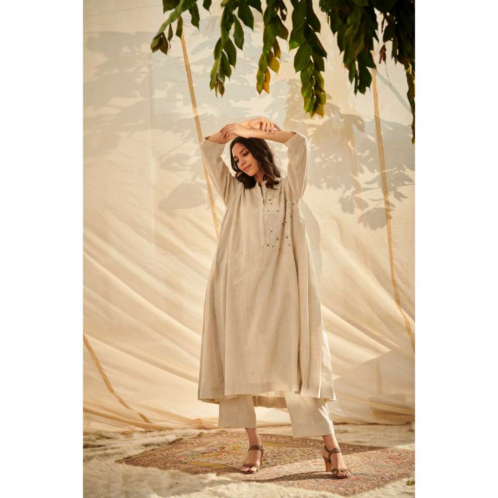 Neelu Sethi Beige Cotton Linen Hand Embroidered Kurta And Pant (Set of 2)
