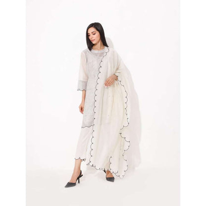 Neelu Sethi Block Printing Kurta with Machine Embroidery Pant And Dupatta (Set of 3)