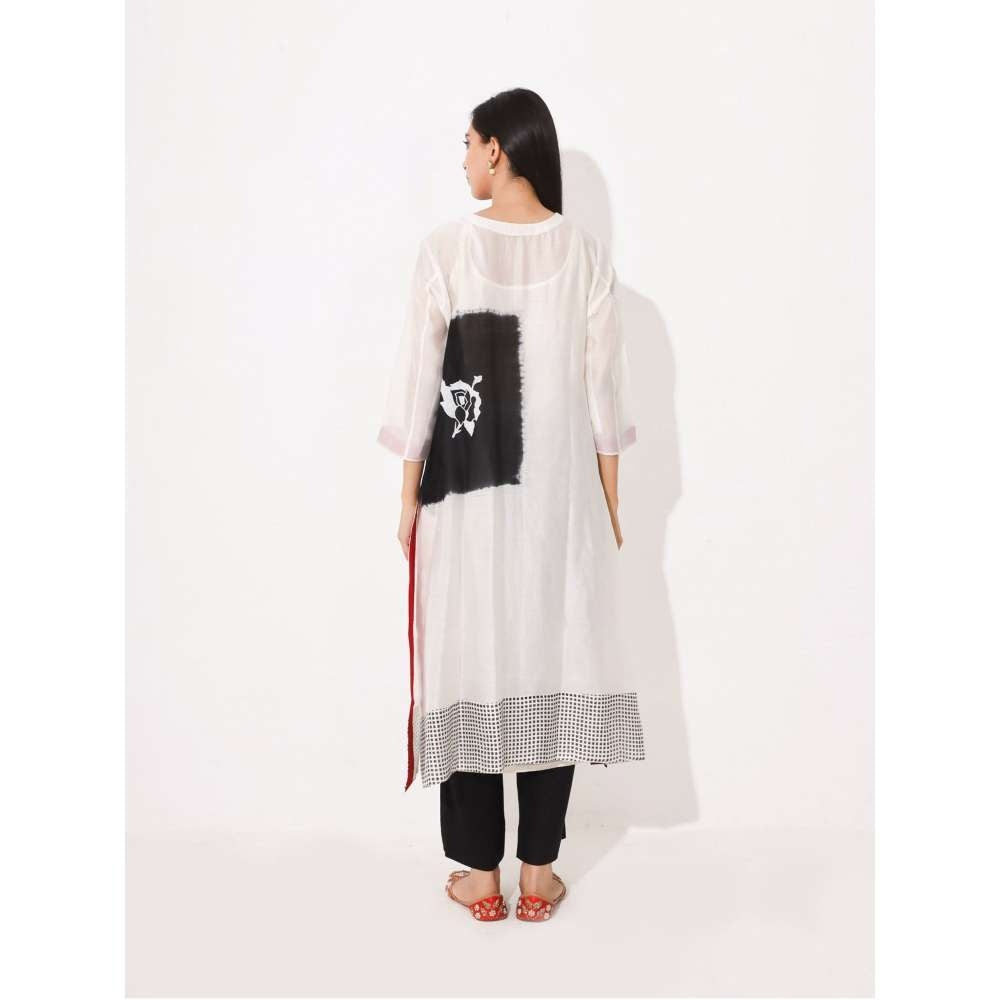 Neelu Sethi Block Printing Kurta With Pant (Set of 2)