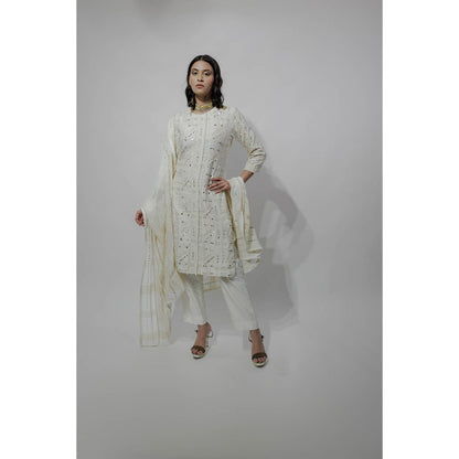 Neha Tarun Off White Embroidered Kurta with Pant and Dupatta (Set of 3)