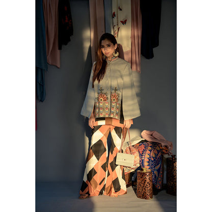 NEIZA Grey cape with peach and blue embroidery