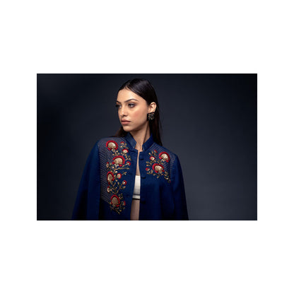 NEIZA Sky Blue with Golden Stripe Anchor Embroidery Cape