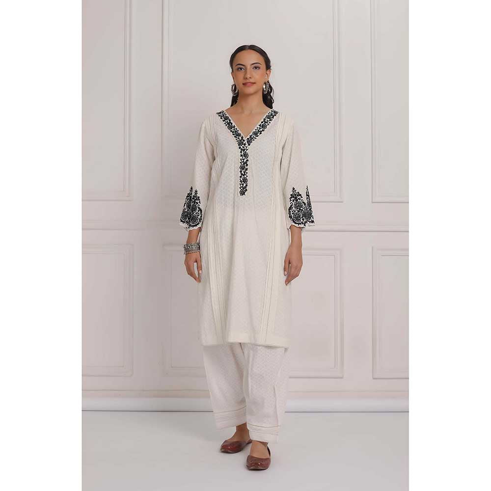 NEMAANI Black Embroidered Kurta with Salwar Pant (Set of 2)