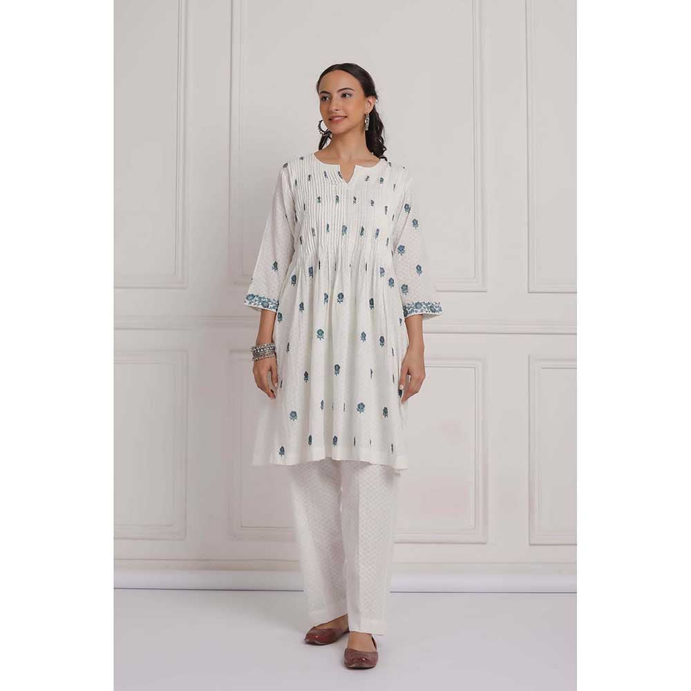 NEMAANI Off White Embroidered Cotton Anarkali Kurta with Pant (Set of 2)