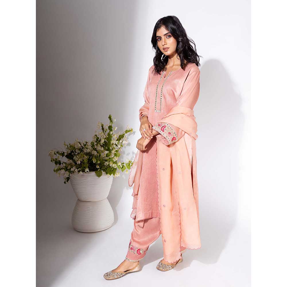 NEMAANI Pink Kurta with Pant and Dupatta (Set of 3)