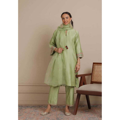 NEMAANI Green Kurta with Pant and Dupatta (Set of 3)