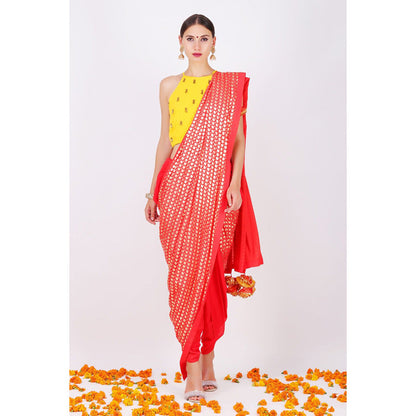 Nikasha Yellow Rani Saree (Set of 2)