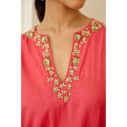 Nikasha Coral Embroidered Kurta (Set of 3)