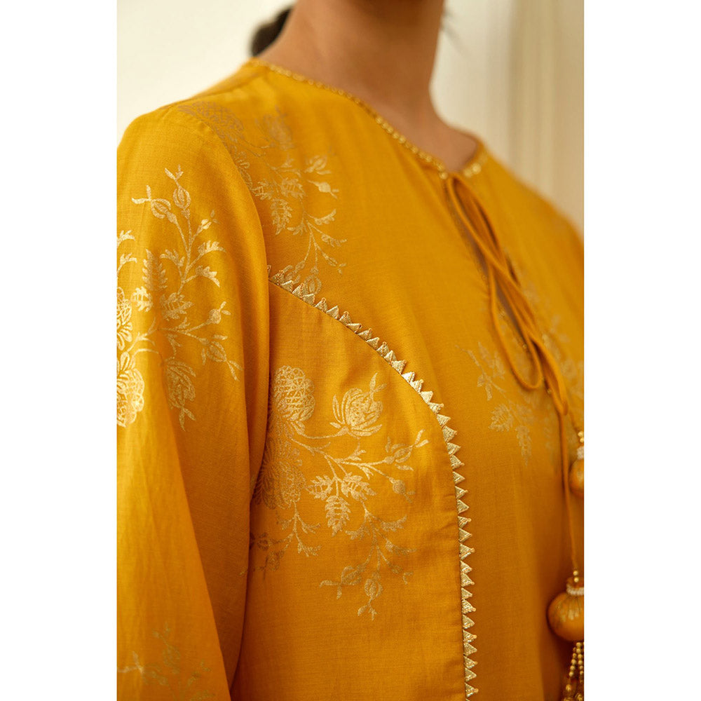 Nikasha Ochre Foil Dhoti (Set of 2)