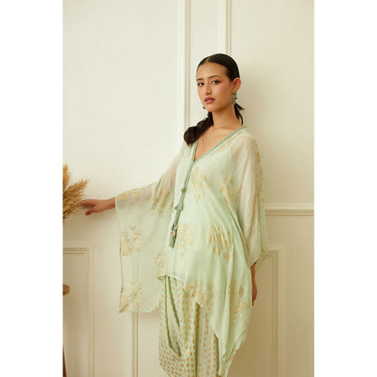 Nikasha Mint Foil Dhoti (Set of 2)