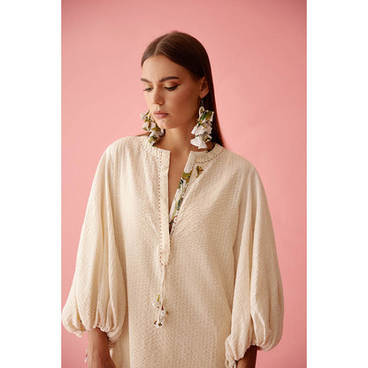 Nikasha Cream A-Line Textured Flower Tassels Dress