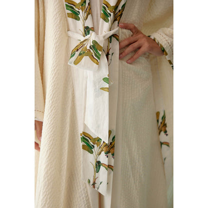 Nikasha Cream Kimono Sleeves Overlay