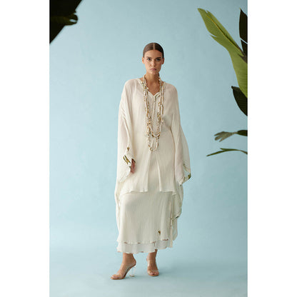 Nikasha Off-White Hand Braided Tassels And Banana Tree Applique Co-Ord (Set of 2)