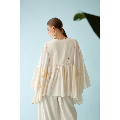 Nikasha Cream Banana Tree Applique Top
