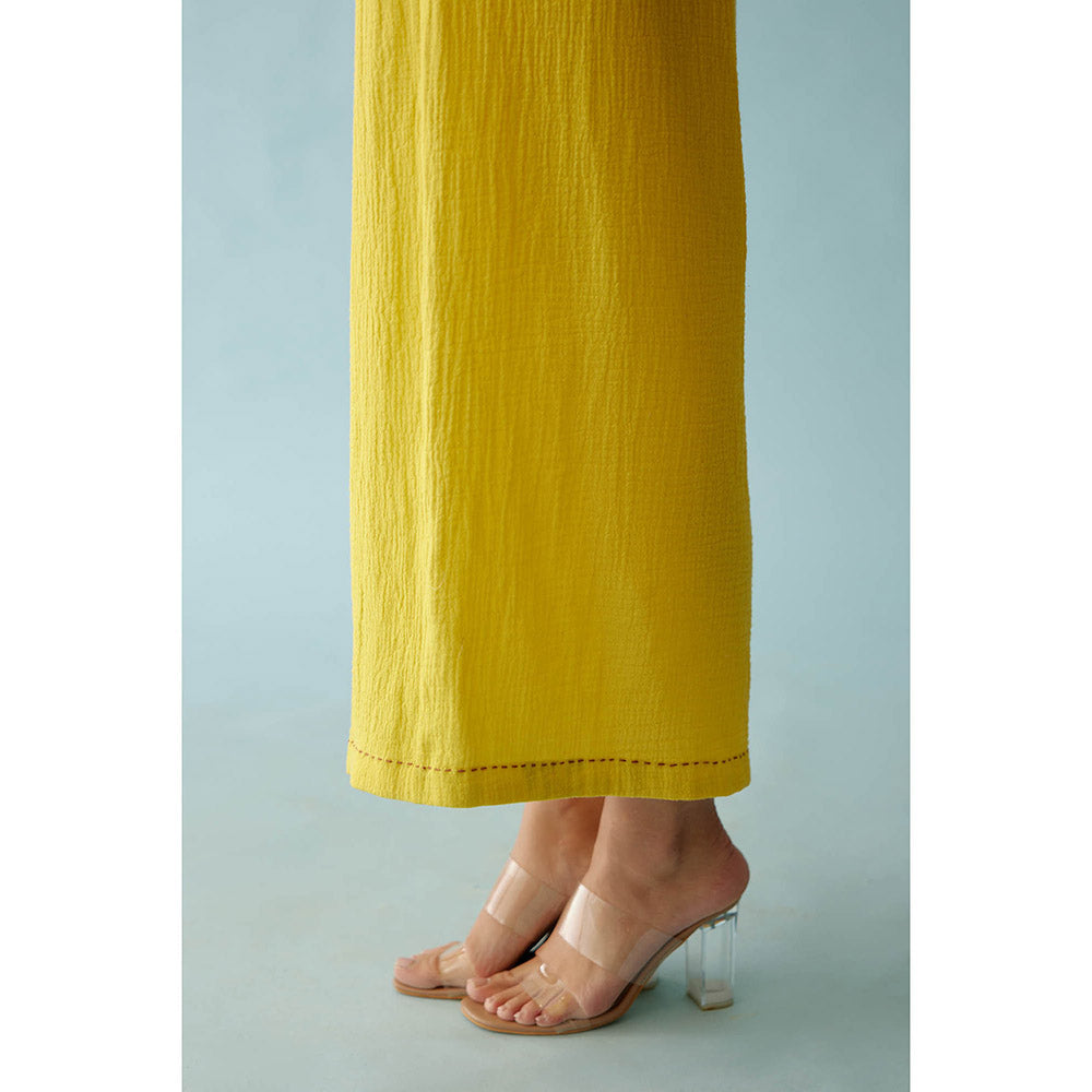 Nikasha Yellow Hand Embroidered Chillies Applique Co-Ord (Set of 2)