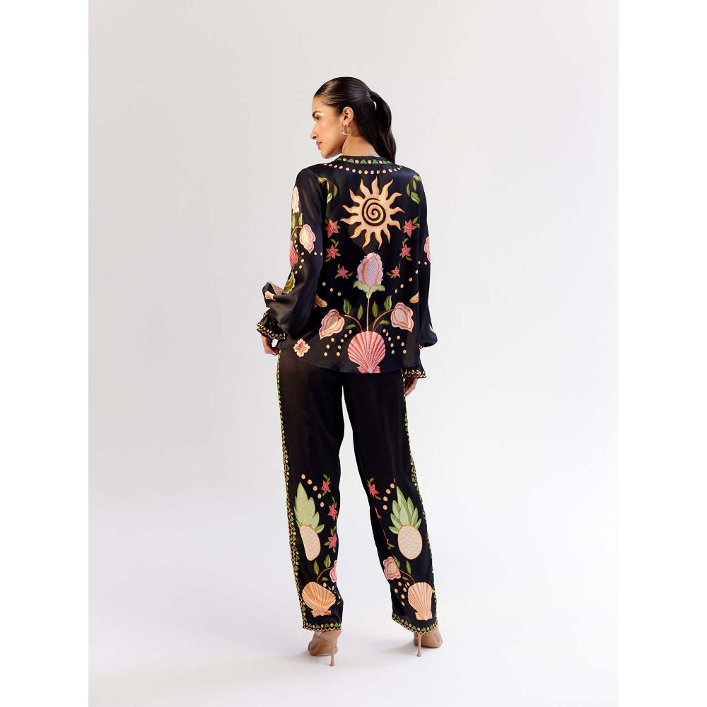 NOIB Ilia Shirt - Seashell -Black