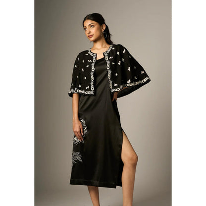 nona Black Lehr Midi Dress With Cape