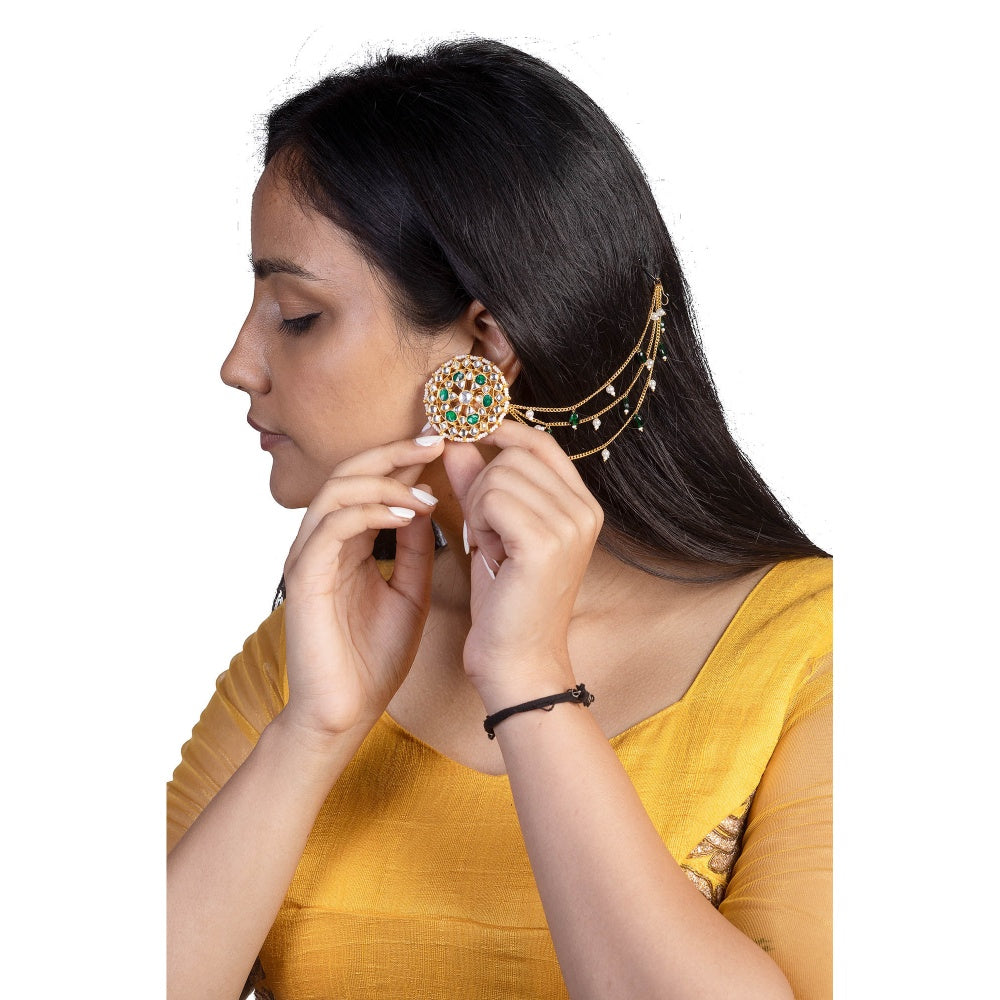 RIANA JEWELLERY Round Stud Earrings With Green and White Stones With Beaded With Pearl