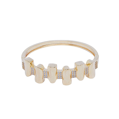 Shaze Gold Eye Tooth Bracelet