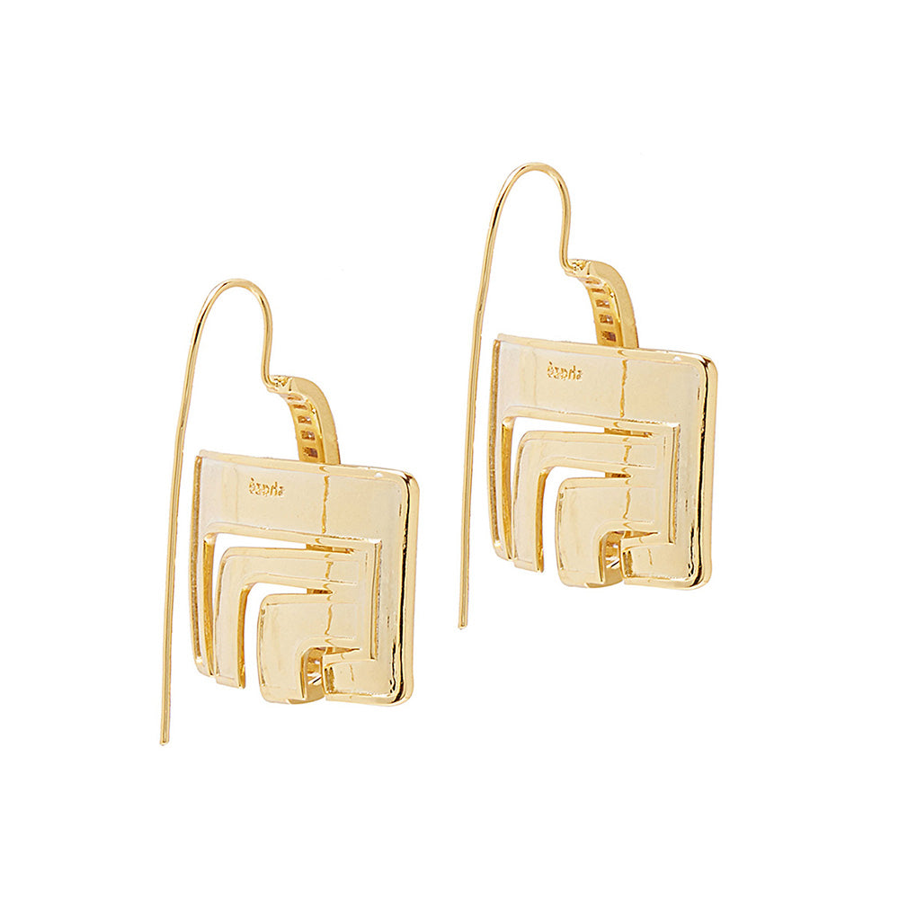 Shaze Gold Square Plate Earrings