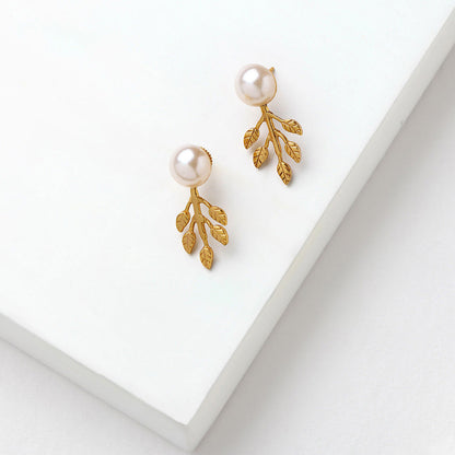 Suhani Pittie Gold Leaf Earrings With Pearls