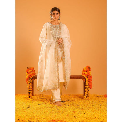OHH CROW Off White Straight Length Kurta with Pant and Dupatta (Set of 3)