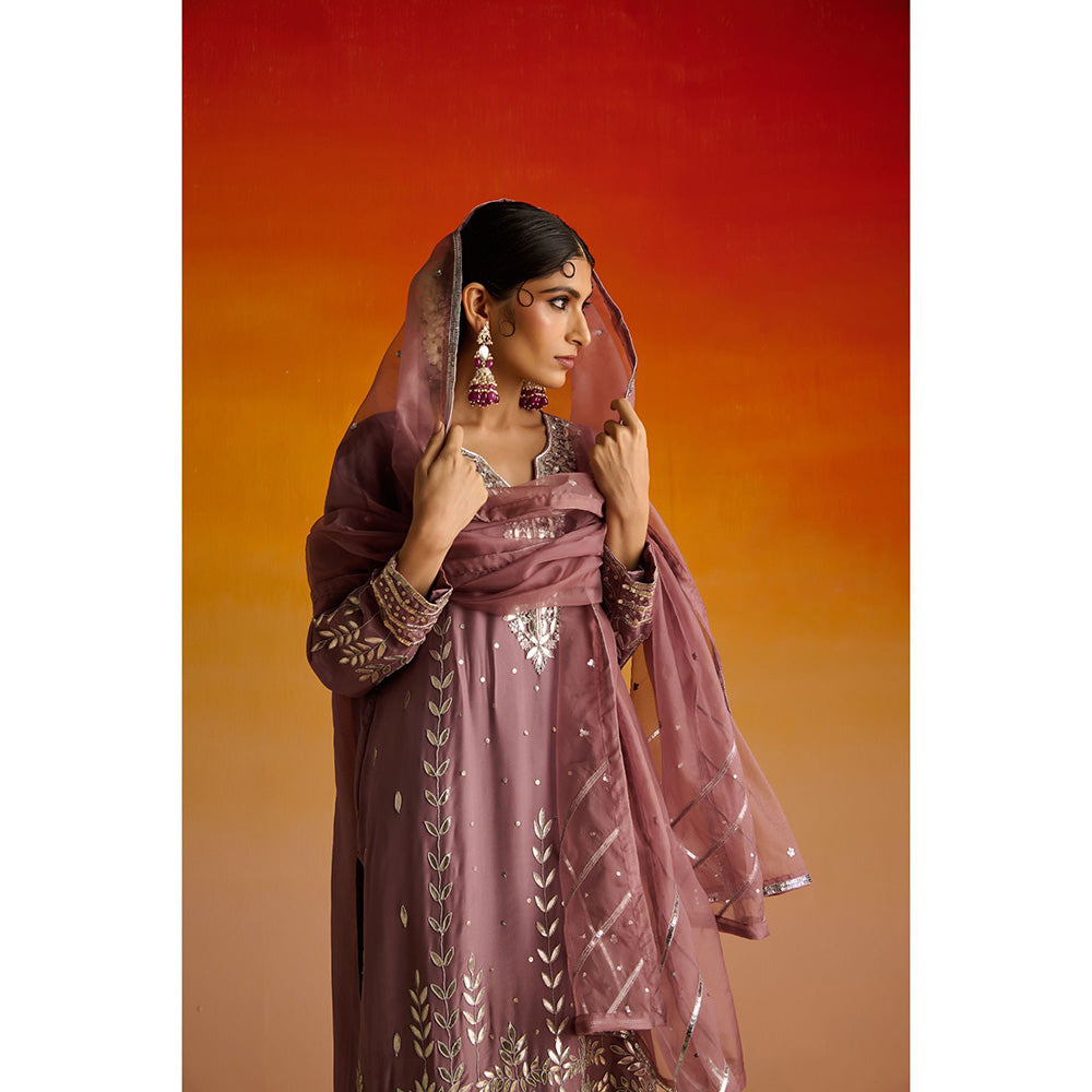 OHH CROW Purple Embroidered Opara Silk Kurta with Pant and Dupatta (Set of 3)