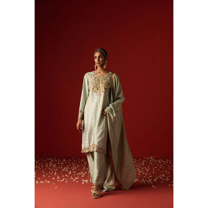 OHH CROW Green Embroidered Raw Silk Kurta with Pant and Dupatta (Set of 3)
