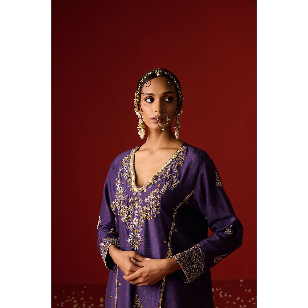 OHH CROW Purple Embroidered Chanderi Kurta with Pant and Dupatta (Set of 3)